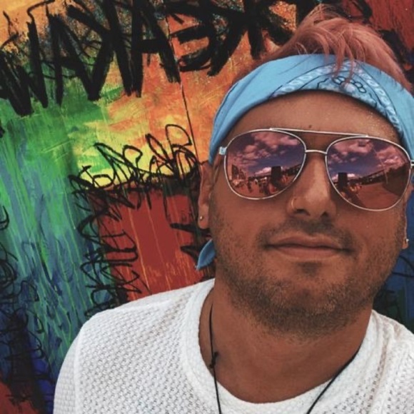 Meet your Posher, Kristopher - Picture 1 of 1